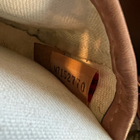 Dooney & Bourke Multicolor Dumbo Wristlet - Picture 9 of 10